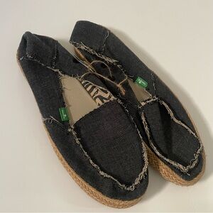 Sanuk Canvas Flats